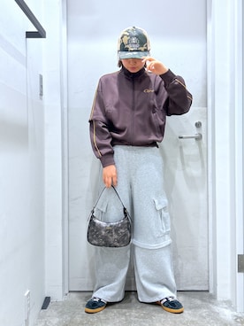 「アイテム（ジャージ、ブラウン系）」を使った、a i n aさん（レディース・164cm）の夏コーディネート
