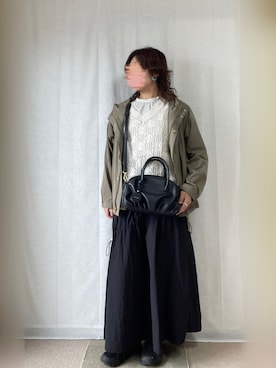 「Honeys（ハニーズ）のアイテム（マウンテンパーカー）」を使った、erinaさん（レディース・153cm）の春コーディネート