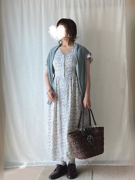 「アイテム（ドレスシューズ、パープル系）」を使った、erinaさん（レディース・153cm）の秋コーディネート