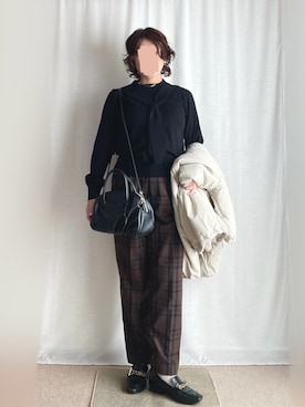 「アイテム（ボストンバッグ）」を使った、erinaさん（レディース・153cm）の秋コーディネート