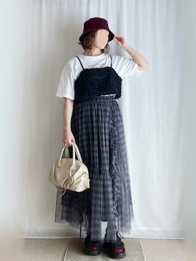 「アイテム（イヤリング）」を使った、erinaさん（レディース・153cm）の秋コーディネート