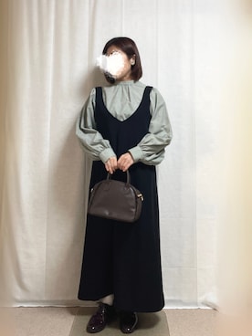 「earth music&ecology（アースミュージックアンドエコロジー）のアイテム（ジャンパースカート）」を使った、erinaさん（レディース・153cm）の秋コーディネート