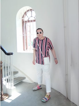 「H&M（エイチ・アンド・エム）のアイテム（チノパンツ）」を使った、Panda Ngさん（メンズ・180cm）の夏コーディネート