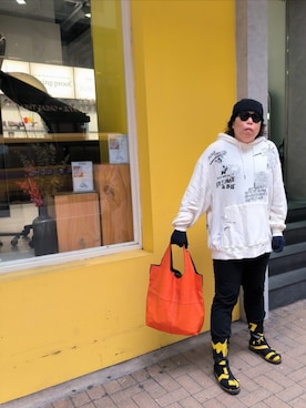 「no brand（ノーブランド）のアイテム（帽子）」を使った、Panda Ngさん（メンズ・180cm）の春コーディネート