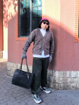 「CHANEL（シャネル）のアイテム（バッグ）」を使った、Panda Ngさん（メンズ・180cm）の春コーディネート