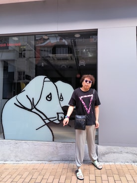 「アイテム（サンダル）」を使った、Panda Ngさん（メンズ・180cm・40代）の秋コーディネート