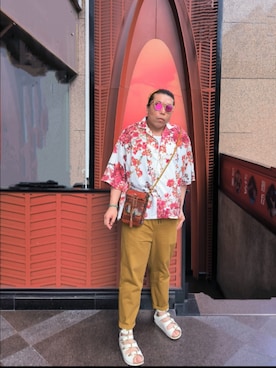「no brand（ノーブランド）のアイテム（シャツ/ブラウス）」を使った、Panda Ngさん（メンズ・180cm・40代）の秋コーディネート