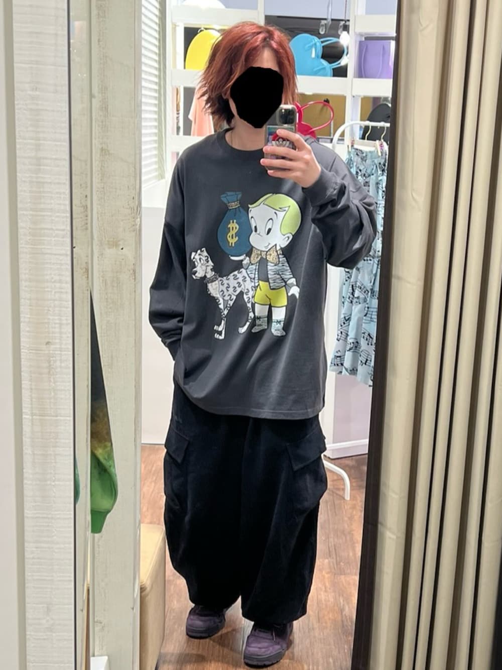 「LAND by MILKBOYのアイテム（Tシャツ/カットソー、グレー系）」を使った、SiNさん（メンズ・170cm）の夏コーディネートの1枚目の写真