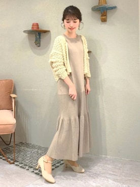 「スカラップ」｜「アイテム（パンプス）」を使った、JELLYBEANSさん（レディース・158cm）の春コーディネート