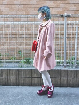 「レトロ」｜「アイテム（ステンカラーコート）」を使った、いおさん（レディース・161cm）の冬コーディネート