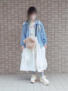 「水色」｜「アイテム（ブルゾン）」を使った、いおさん（レディース・161cm）の秋コーディネート