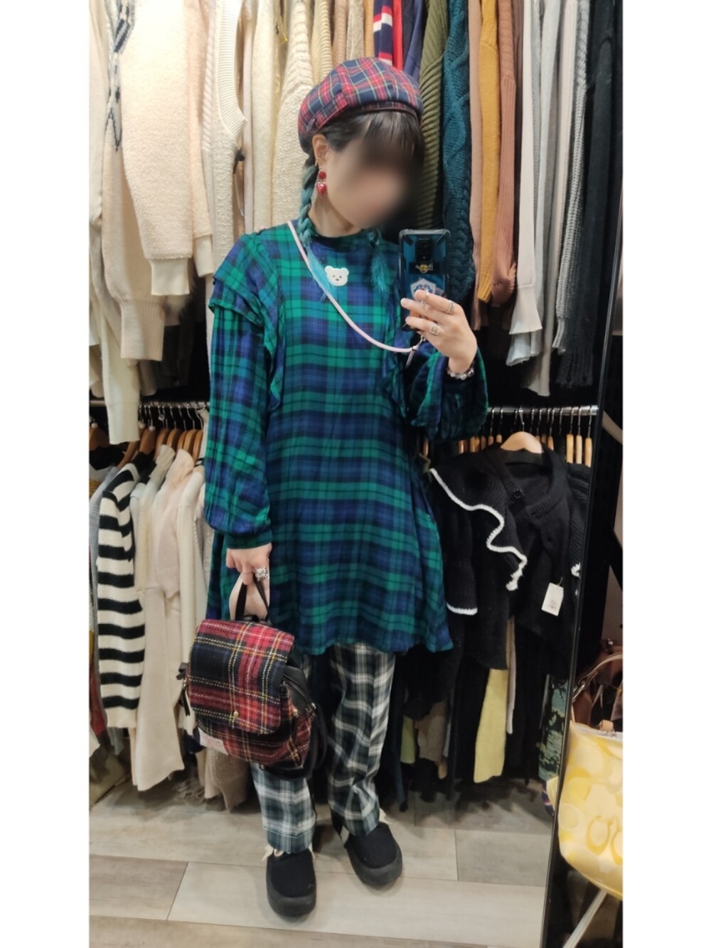 スタンダード人体,自分の服のコーディネートチェックに最適！両手付き