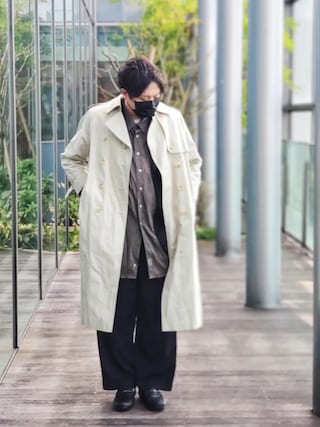 雷216ほ Burberry トレンチコート ホワイト ホリデーシーズンを