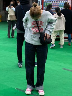 「アイテム（デニムパンツ、その他）」を使った、はるなさん（レディース・162cm）の秋コーディネート