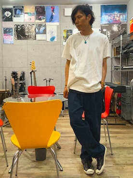 「アイテム（チノパンツ）」を使った、326335さん（メンズ・179cm）の秋コーディネート