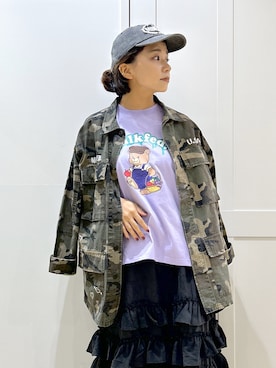 「アイテム（ミリタリージャケット）」を使った、MIKOTOさん（レディース・164cm）の秋コーディネート