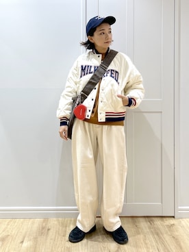 「アイテム（ポーチ）」を使った、MIKOTOさん（レディース・164cm）の冬コーディネート