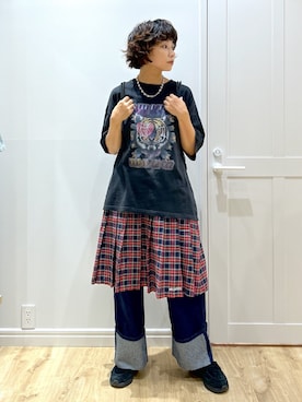 「アイテム（コインケース）」を使った、MIKOTOさん（レディース・164cm）の夏コーディネート