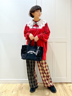 「アイテム（キーホルダー）」を使った、MIKOTOさん（レディース・164cm）の夏コーディネート
