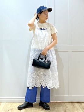「アイテム（キーホルダー）」を使った、MIKOTOさん（レディース・164cm）の夏コーディネート
