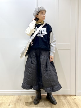 「アイテム（キーホルダー）」を使った、MIKOTOさん（レディース・164cm）の秋コーディネート