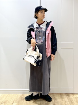 「アイテム（ポーチ）」を使った、MIKOTOさん（レディース・164cm）の秋コーディネート