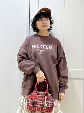 「アイテム（キーホルダー）」を使った、MIKOTOさん（レディース・164cm）の冬コーディネート