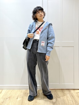 「アイテム（キーホルダー）」を使った、MIKOTOさん（レディース・164cm）の秋コーディネート