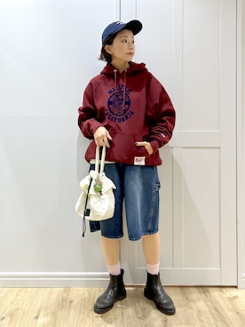 「MILKFED.（ミルクフェド）のMESSAGE EMBROIDERY CAP（キャップ）」を使った、MIKOTOさん（レディース・164cm）の秋コーディネート