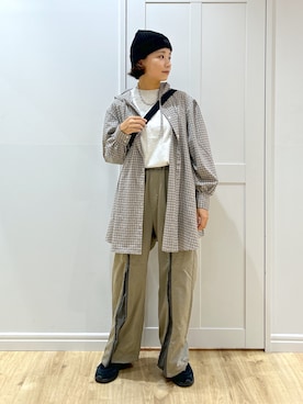 「アイテム（コインケース）」を使った、MIKOTOさん（レディース・164cm）の夏コーディネート