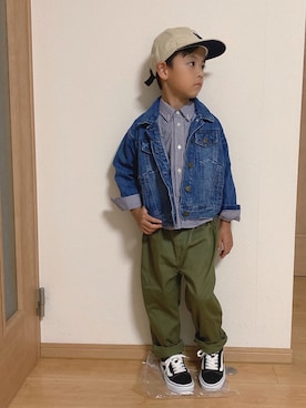 「petit main（プティマイン）のアイテム（デニムジャケット）」を使った、Hさんさん（キッズ・110cm）の秋コーディネート