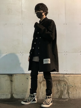 「Yohji Yamamoto（ヨウジヤマモト）のアイテム（Tシャツ/カットソー）」を使った、岡さん（メンズ・178cm）の冬コーディネート
