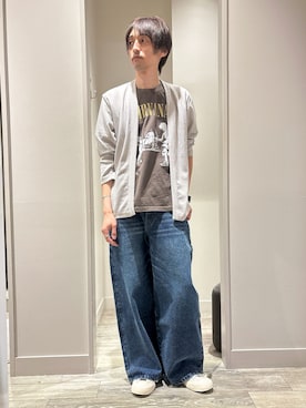 「GOOD ROCK SPEED（グッドロックスピード）の【GOOD ROCK SPEED/グッドロックスピード】ロゴT / ラメプリント / THE BEATLES / ビートルズ / NIRVANA / ニルヴァーナ / バンドTシャツ【WEB限定】（Tシャツ/カットソー、ブルー系）」を使った、★たか★さん（メンズ・178cm）の春コーディネート