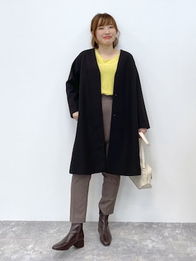「イエロー」｜「アイテム（ノーカラーコート）」を使った、yasuno.【GLOBALWORK】さん（レディース・162cm）の秋コーディネート