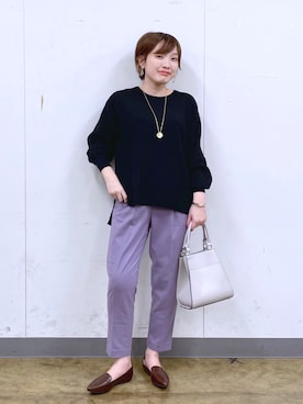 「パープル×黒」｜「アイテム（パンプス）」を使った、yasuno.【GLOBALWORK】さん（レディース・162cm）の秋コーディネート
