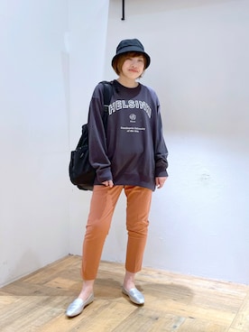 「ジーナシス」｜「アイテム（スラックス）」を使った、yasuno.【GLOBALWORK】さん（レディース・162cm）の冬コーディネート