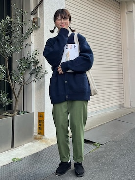 「アイテム（モカシン/デッキシューズ）」を使った、おはなさん（レディース・168cm）の冬コーディネート