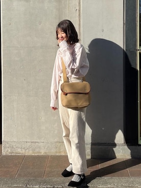 「UNIQLO（ユニクロ）のハイライズワイドストレートジーンズ（デニムパンツ）」を使った、おはなさん（レディース・168cm）の春コーディネート