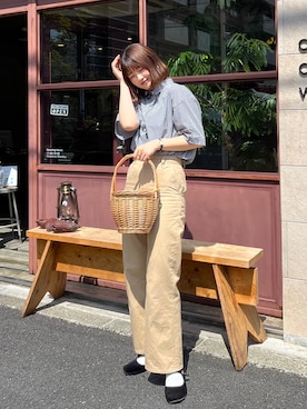 「Levi's（リーバイス）のアイテム（チノパンツ）」を使った、おはなさん（レディース・168cm）の春コーディネート