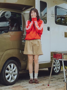 「アイテム（モカシン/デッキシューズ）」を使った、おはなさん（レディース・168cm）の秋コーディネート