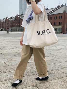 「A.P.C.（アーペーセー）のアイテム（バッグ）」を使った、おはなさん（レディース・168cm）の夏コーディネート