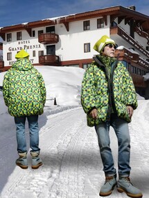 ユニクロ　マリメッコ　シールトラプータルハ　ダウンジャケット　新品　グリーン 新品 ユニクロ マルニ コラボ オーバーサイズダウンコート S