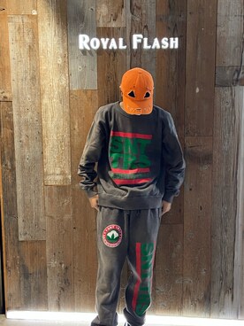 「ROYAL FLASH（ロイヤルフラッシュ）のアイテム（スウェットパンツ）」を使った、ゆうきさん（メンズ・174cm）の秋コーディネート