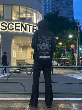 「LAD MUSICIAN（ラッドミュージシャン）のアイテム（スラックス）」を使った、ゆうきさん（メンズ・174cm）の夏コーディネート
