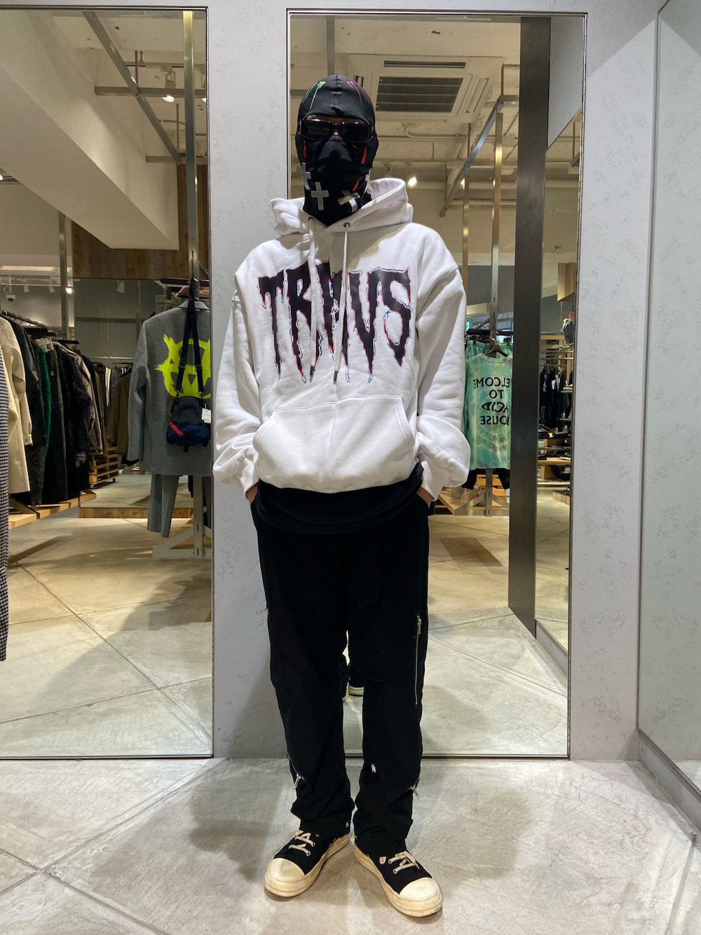 TRAVSパーカー travis scott トラビススコット パーカー