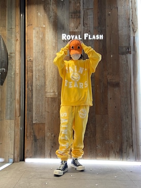 「ROYAL FLASH（ロイヤルフラッシュ）のアイテム（スウェットパンツ）」を使った、ゆうきさん（メンズ・174cm）の秋コーディネート