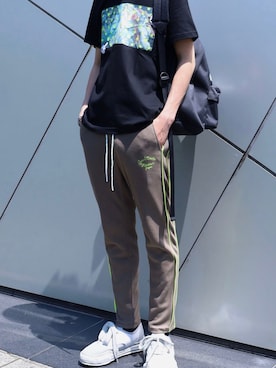 「ROYAL FLASH（ロイヤルフラッシュ）のアイテム（スウェットパンツ）」を使った、ゆうきさん（メンズ・174cm）の春コーディネート