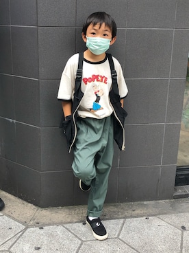 「CONVERSE（コンバース）のアイテム（スリッポン）」を使った、haru🌸さん（キッズ・127cm）の夏コーディネート