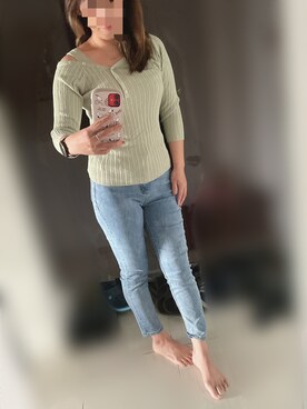 「GRL（グレイル）のテーパードデニムパンツ（デニムパンツ）」を使った、Sarahさん（レディース・160cm）の秋コーディネート