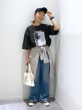 「GLOBAL WORK（グローバルワーク）のGOODデニムイージーパンツ/498394（デニムパンツ、ブルー系）」を使った、ちゃんさん（レディース・155cm）の春コーディネート